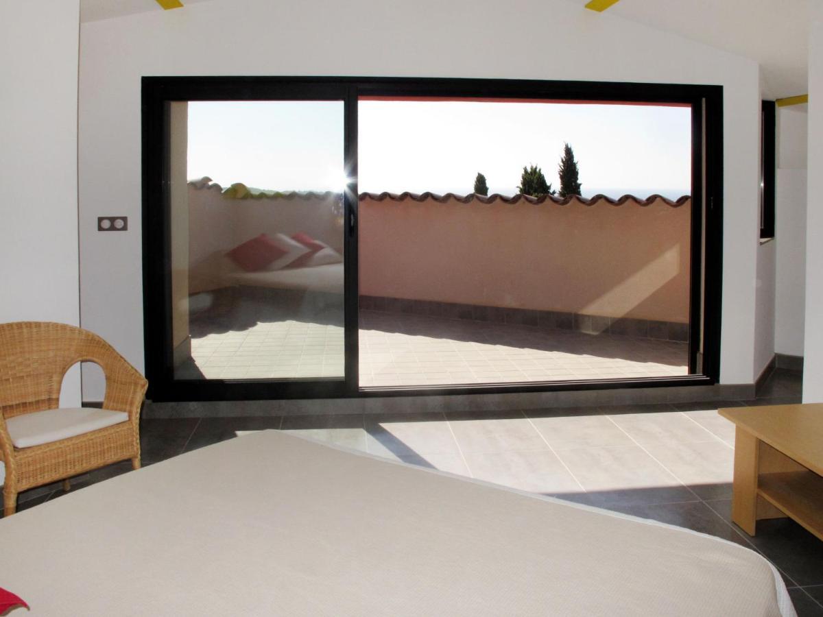 Holiday Home Baie De Bandol By Interhome Санари-сюр-Мер Екстериор снимка